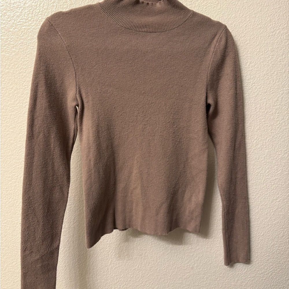 Elegant Hazelnut Ribbed Knit Longsleeve